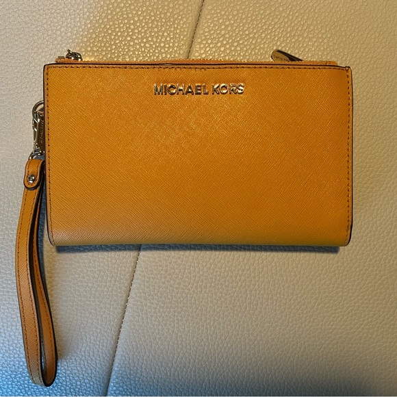 Michael Kors Adele leather smartphone leather wallet burgundy EW004 main image 1